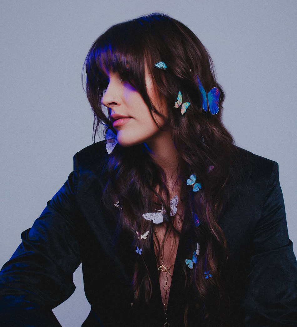 Mackenzie Morrow Noiseyard quote: I did a lot of research and was drawn to Noiseyard for its ease of use and because it’s tailored to musicians. I was able to build a whole website in just one evening. 